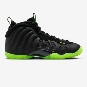 Nike Black/Green Foamposite Sneakers 3.5Y